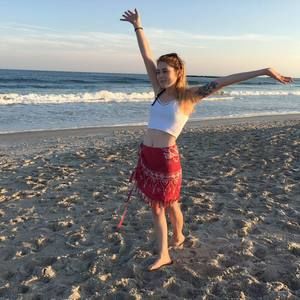 Meet your Posher, Cali